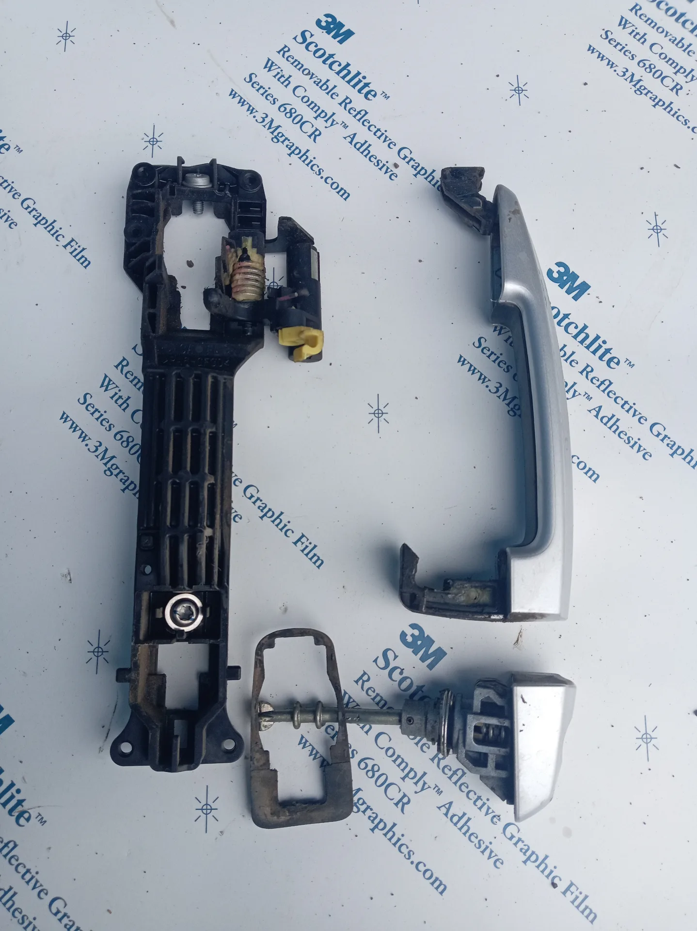 Manilla externa Delantero Izquierdo con base de