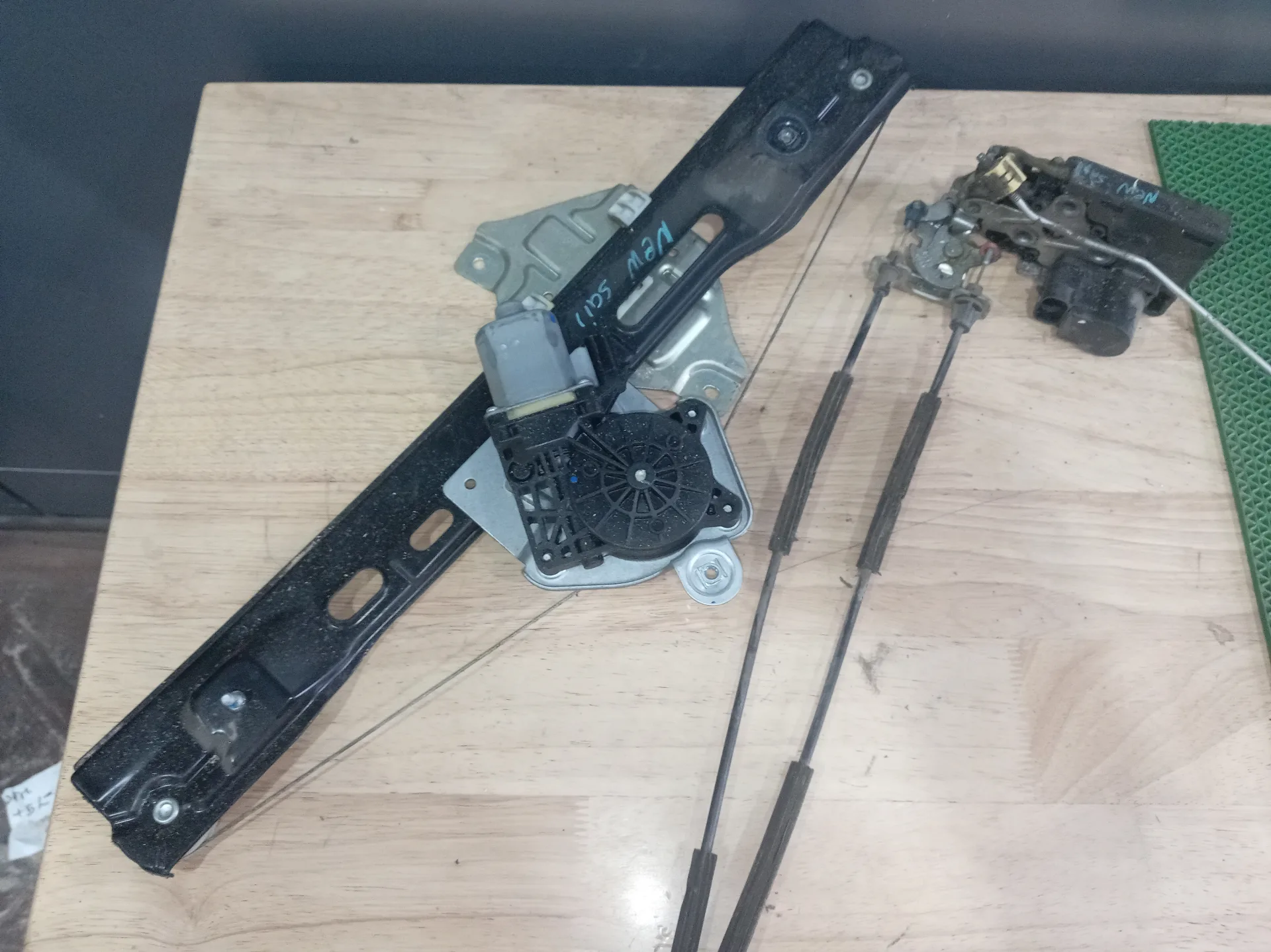 Accesorios de la puerta Delantero Derecho En buen estado, chapa de puerta, cremallera alzavidrio,