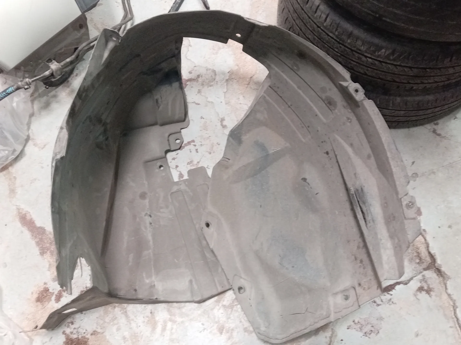 Guardafango Delantero Izquierdo Con detalles