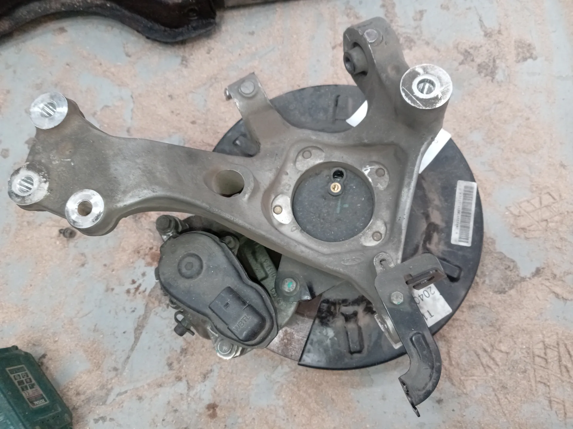 Muñon con masa y caliper en buen estado
